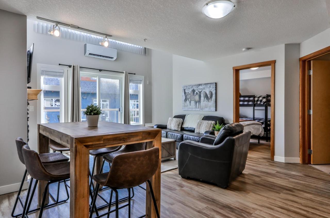 Charming 1 Bdrm Plus Loft With Views Managed By Little Sister Getaways Canmore Kültér fotó