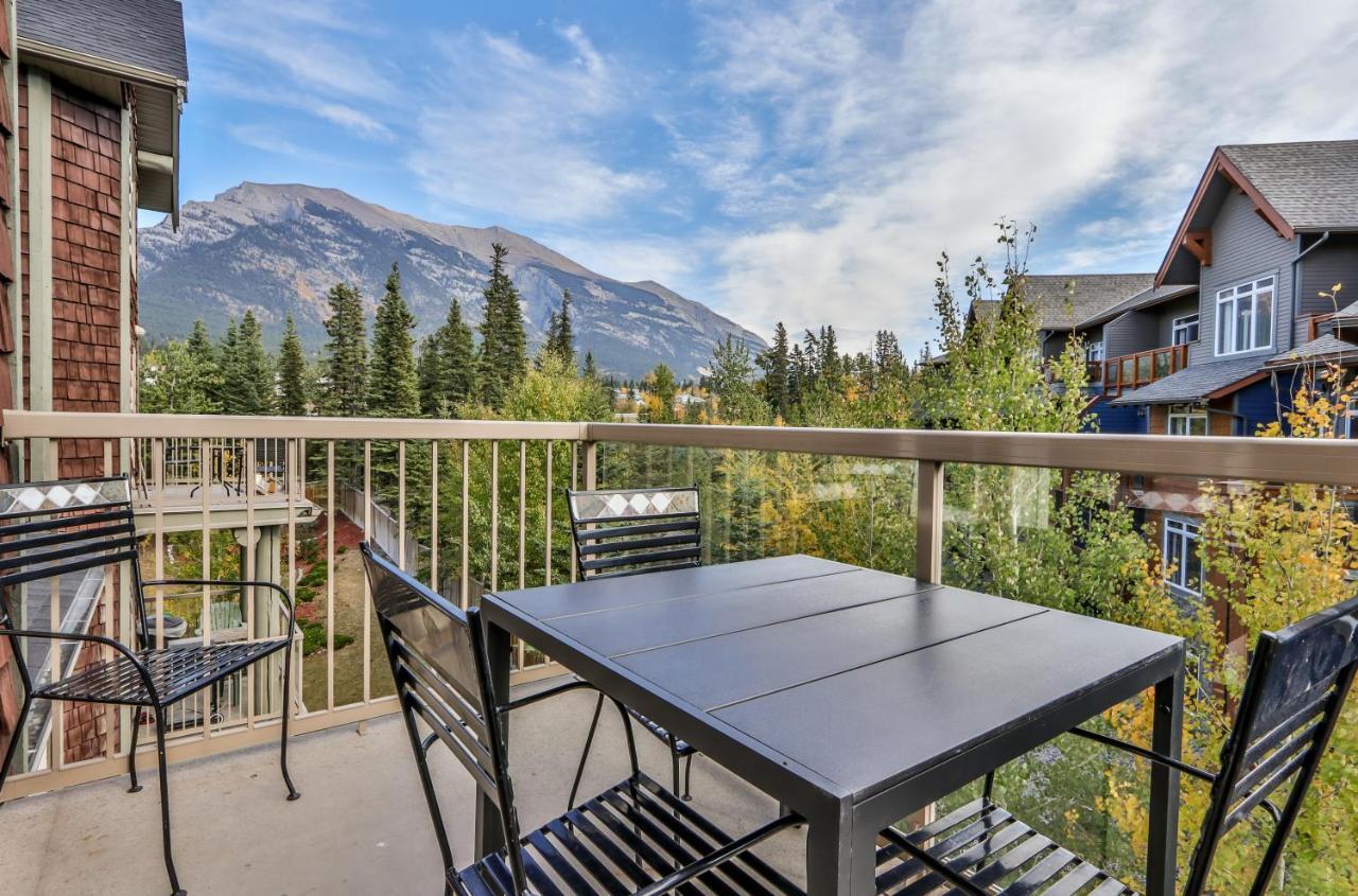 Charming 1 Bdrm Plus Loft With Views Managed By Little Sister Getaways Canmore Kültér fotó