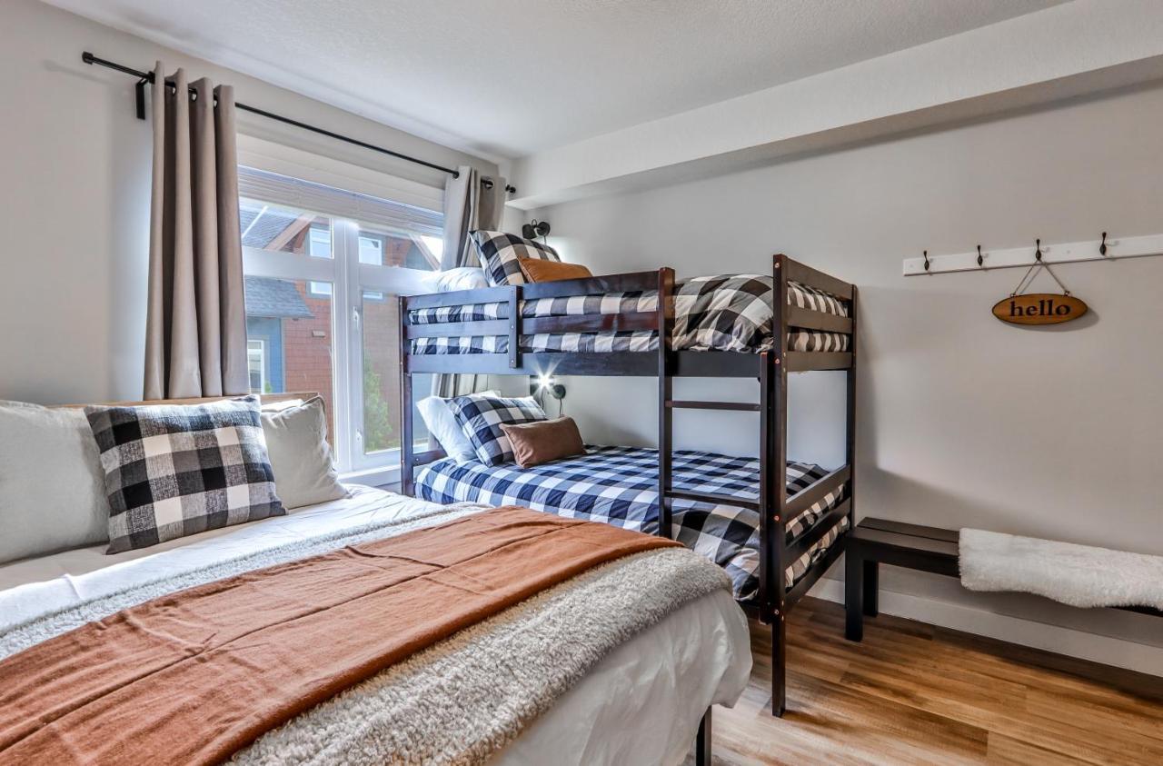 Charming 1 Bdrm Plus Loft With Views Managed By Little Sister Getaways Canmore Kültér fotó
